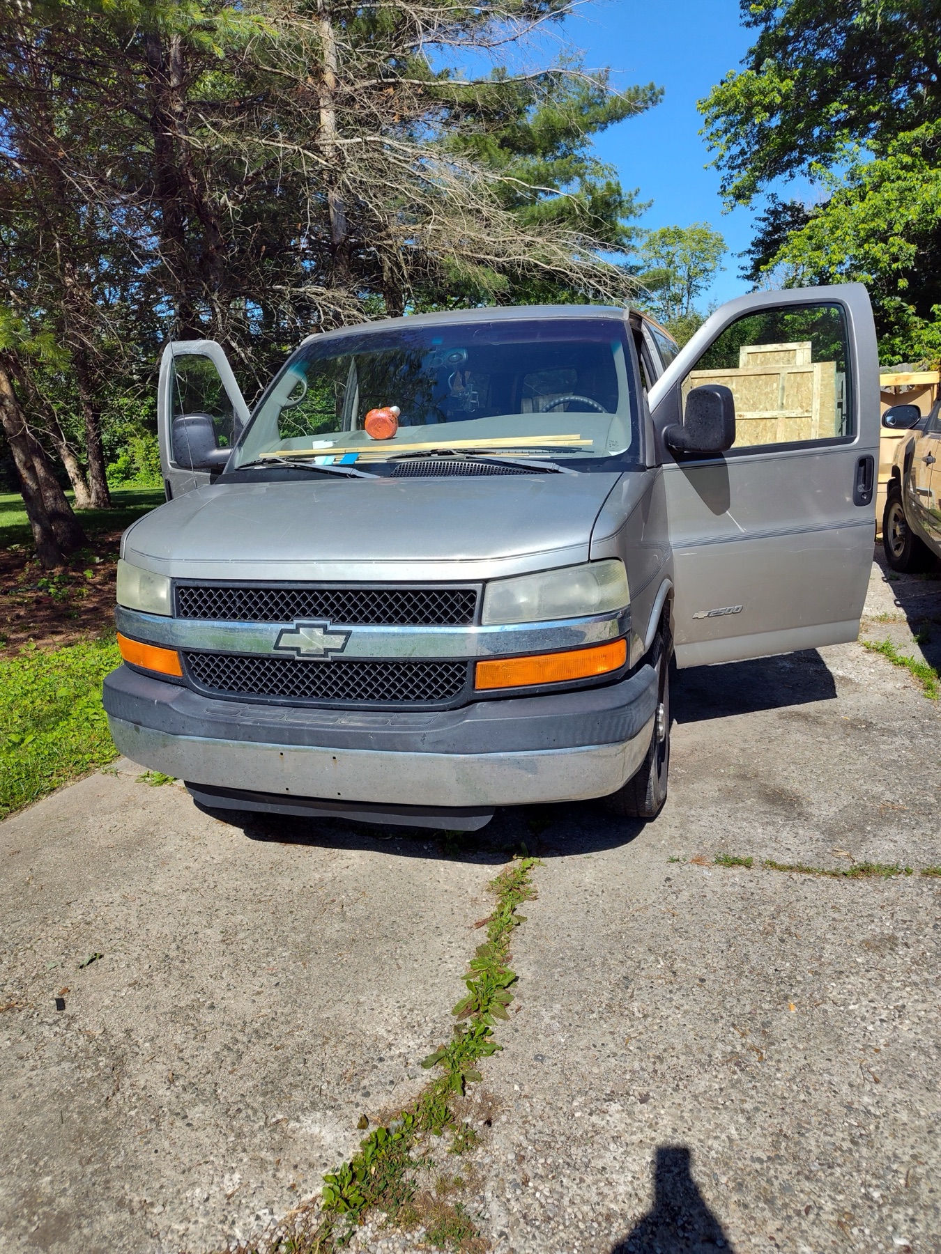 EZ Locksmith mobile service van